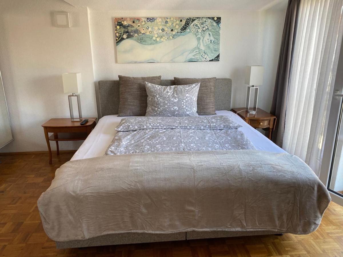 Apartmenthaus Zentrum Komfort Apartments Mit Minikuchen Verschiedener Grossen คาสเซล ภายนอก รูปภาพ