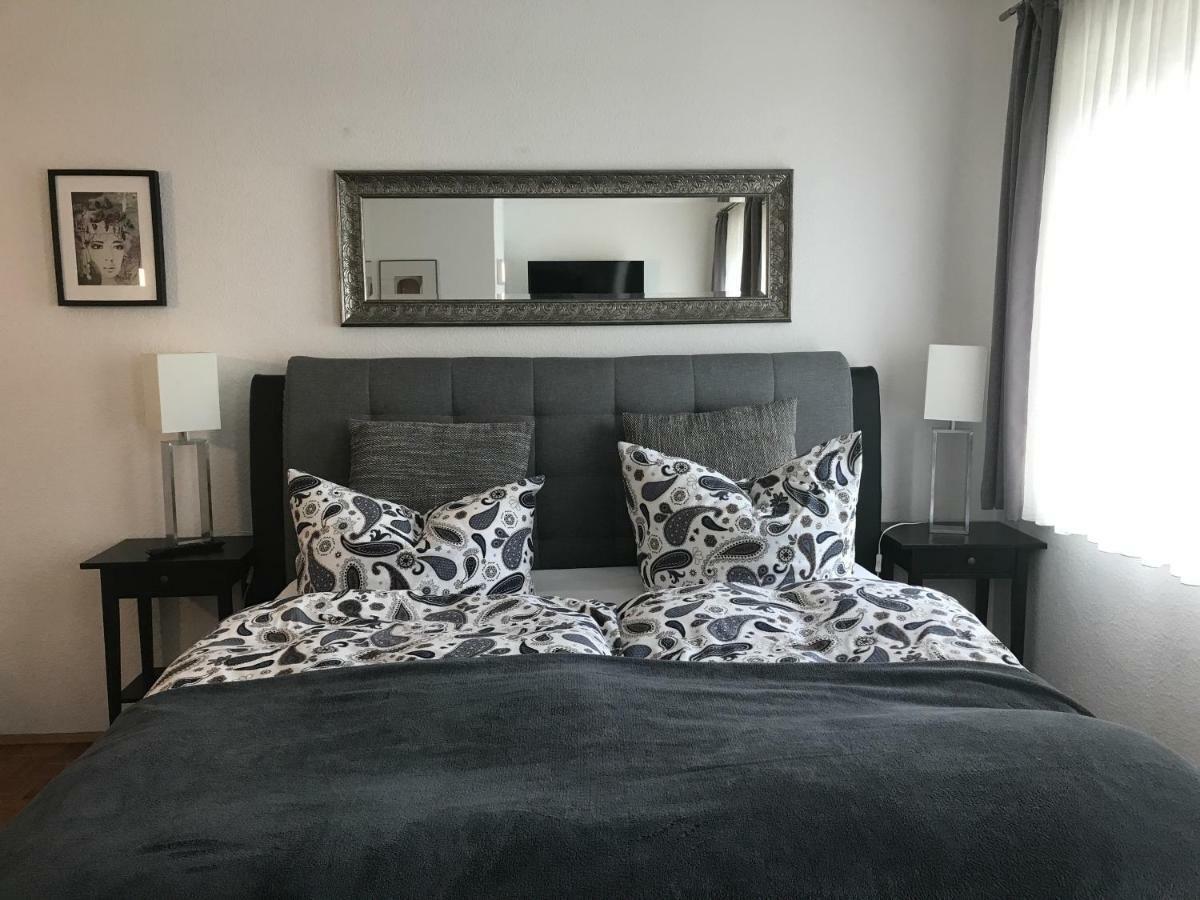 Apartmenthaus Zentrum Komfort Apartments Mit Minikuchen Verschiedener Grossen คาสเซล ภายนอก รูปภาพ