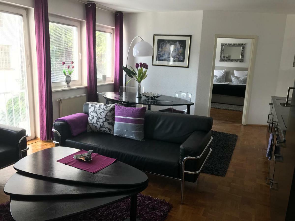 Apartmenthaus Zentrum Komfort Apartments Mit Minikuchen Verschiedener Grossen คาสเซล ภายนอก รูปภาพ